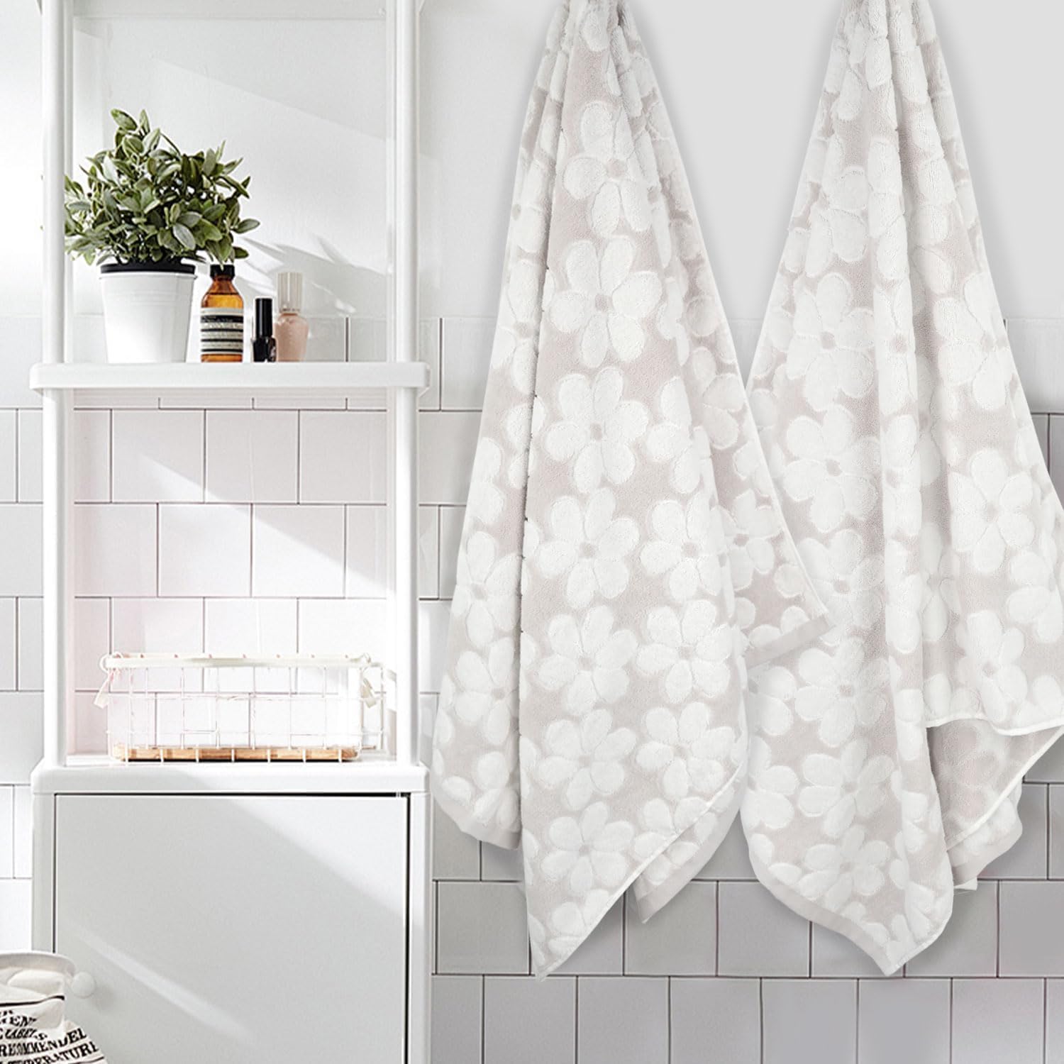 Soft Bath Towels 2 Pack, Super Absorbent Shower Towels 27.5x55 Inches, Cute l Jacquard Bathroom Set, Cotton, Light Beige - Image 2